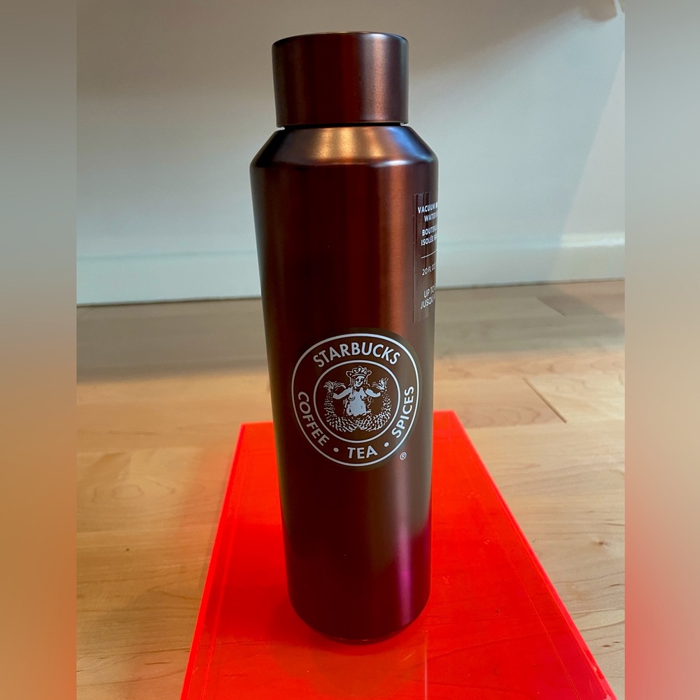 NEW 🤎. Starbucks Pike Place Market Original Logo copper/ brown metal bottle